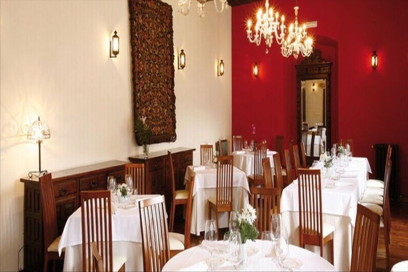 Hotel Pax Casona Del Busto Pravia Restaurace fotografie